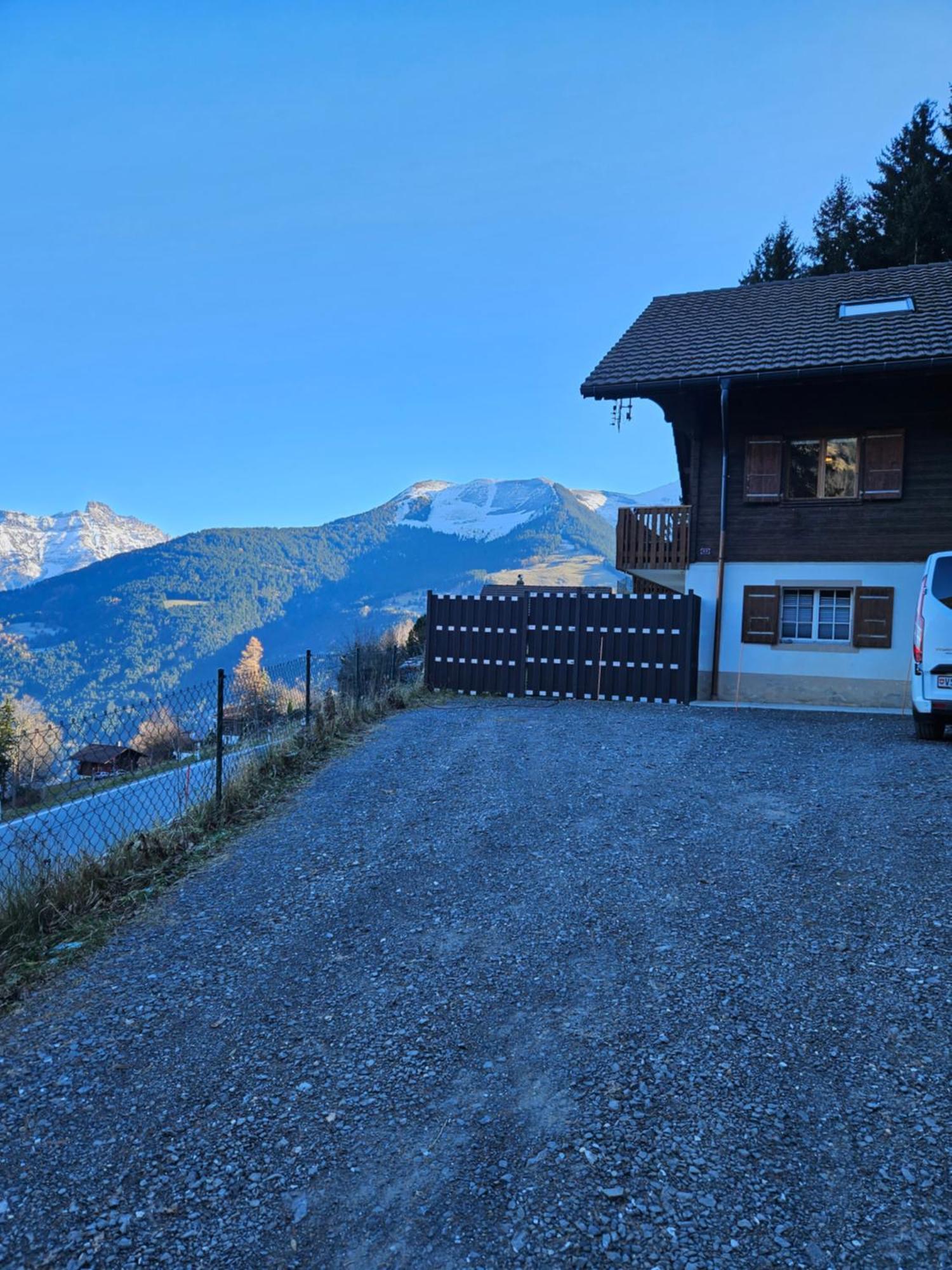 Sweet & Cosy Chalet In The Heart Of The Swiss Alps Troistorrents Exterior foto